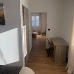 Aparthotel La Roseraie *