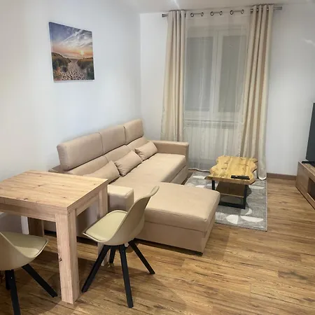 Aparthotel La Roseraie