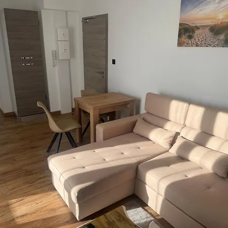 Aparthotel La Roseraie